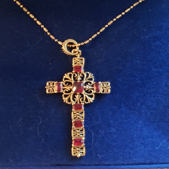 Camrose and KrossJBK Authentic Gold Cross Necklace - Picture 4 of 4